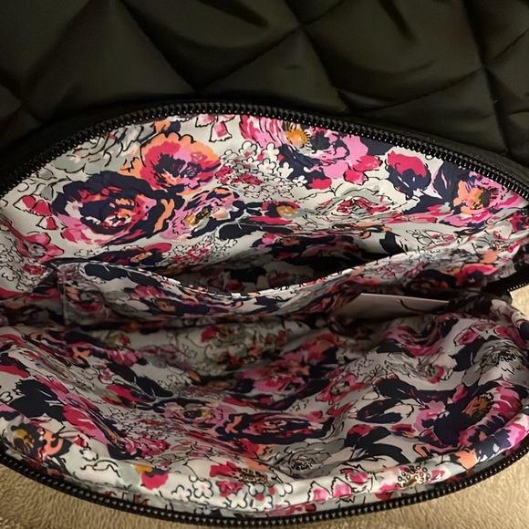 Vera Bradley Ultralight Compact Backpack NWT - Picture 10 of 15